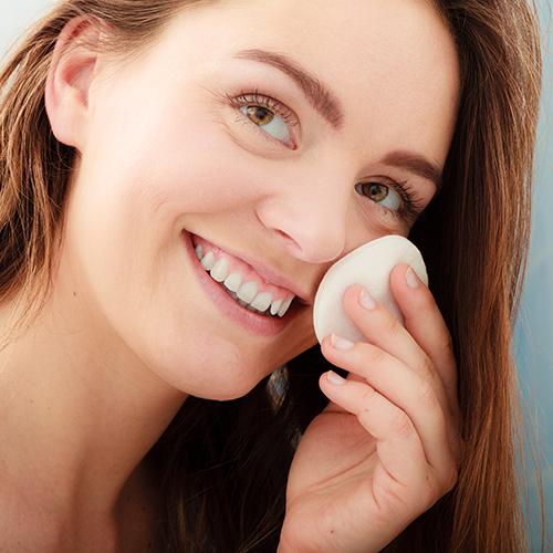 5 Widely Accepted Makeup Tips You Should Ignore—And One to Follow
